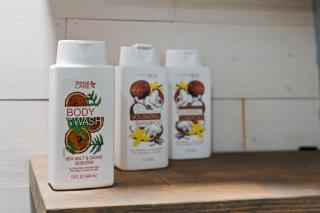 ONE More Sandy Day - 2BR 2BA Beach Condo, Sleeps 6 - 1