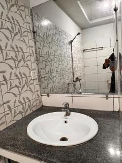 Cozy Apartment In Bahria Town Islamabad - Rawalpindi - 7