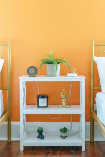 Downtown Columbus & Short North 4BR Home - Sleeps up to 18 Guests - By Convention Center & Nationwide Arena - Free Parking - Over 5,800 Five Star Stays - Casita Verde by Jungle House - Columbus - 1