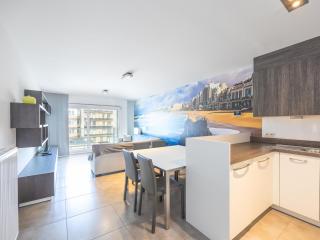 Kingston I - 0701 + park. 3 - 4