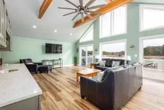 Grays Inn Creek Waterfront Pvt Dock Kayaks & View - 1