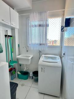 Apartamento na Praia Grande na Aviação - Varanda Gourmet com churrasqueira, WiFi - Ar Condicionado - Estacionamento e vista para o Mar - Acomoda ate 6 pessoas - 5