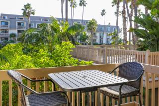 Oceanside Beach Condos - 4