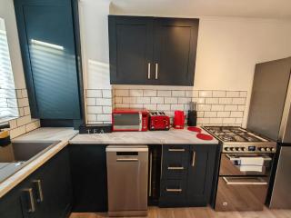 Newly refurbished One Bedroom House With Garden - Merton - 5