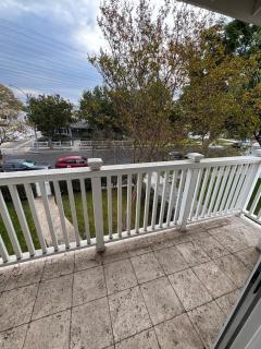 Private room with shared bathroom in house - Mini Mansion - 4