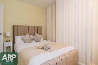 17 Wyvern Crescent - Wyken - 7