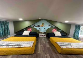 Waterfall Cottage, Hot Tub, Game Room, Fire Pit - 7