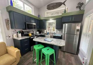 Waterfall Cottage, Hot Tub, Game Room, Fire Pit - 3