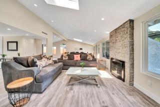 Incredible View, Huge Pool & Basketball! - 9