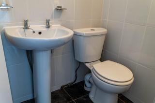 1BR Apartment in Blackpool Contractor Leisure - 1
