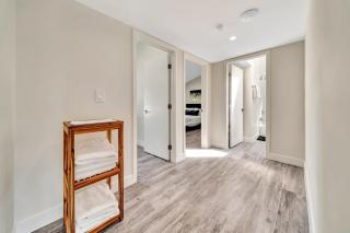 Incredible View, Huge Pool & Basketball! - 5