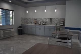 Hotel Royale IAH Airport North Houston I-45 - 3