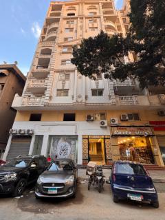 شقة فندقية فاخرة الدقي 4 غرف نوم Dokki 4 Bedroom Luxury Hotel Apartment - 3