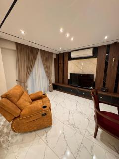 شقة فندقية فاخرة الدقي 4 غرف نوم Dokki 4 Bedroom Luxury Hotel Apartment - 6