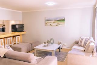 The Ocean Breeze Haven - 2