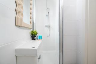 Tamka Powiśle Green Studio by BookingHost - 8