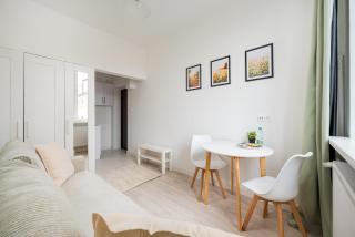 Tamka Powiśle Green Studio by BookingHost - 3