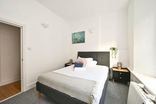 Central Fitzrovia 2-Bed Apartments - 3