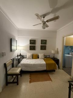 Departamento Centrico 2 amb a la calle - 3