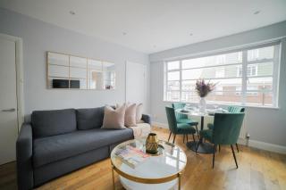 Art deco 1BR apartment in popular Chelsea area - 7