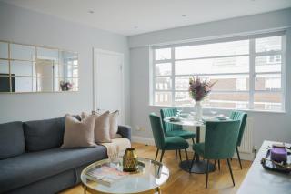 Art deco 1BR apartment in popular Chelsea area - 1