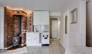 SELF-SERVICE wooden studio with parking near Aura river - 0