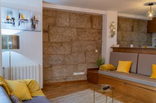 Céntrico junto a Estación- CCVialia Parking gratis - 0