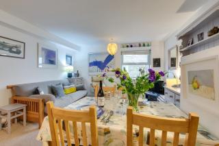 49 St Nicholas Court - 7