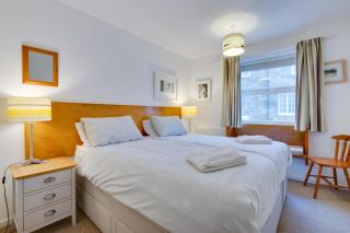 49 St Nicholas Court - 6