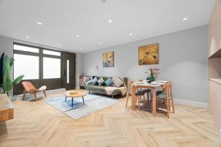 Luxury Home & Work Haven Comfort for Families - 6