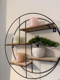 2 Bed Flat Elcot Ave - Luxe CityStays - 4