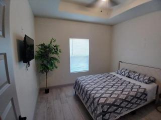 beautiful townhome in the brownsville area - 5