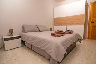 Spacious 3-Bedroom Apartment with Balconies-Central Sliema - 4