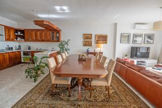 Spacious 3-Bedroom Apartment with Balconies-Central Sliema - 3