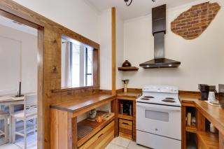 Shop, Dine and Unwind Dtwn Marshall Studio! - 0