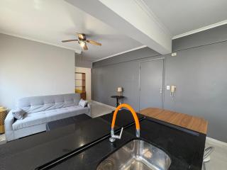 Apartamento aconchegante Praia do Tombo - Guarujá - 1