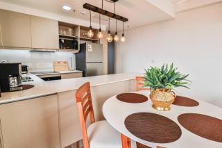 Large Apartment Just Steps from Shopping del Sol - 2