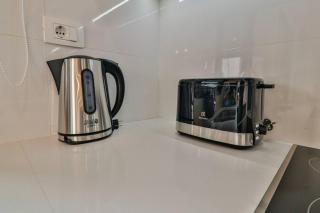 Large Apartment Just Steps from Shopping del Sol - 3