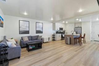 Trailside C - 3 BR Basecamp - Trails - Propane grill - Pet friendly - 9