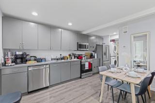 Homey 1BD In the Heart of Dallas - 3