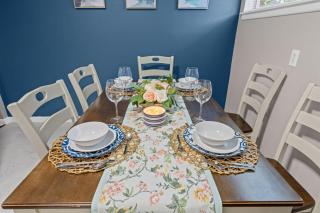 Charming 2BD TCU Walkable - 8