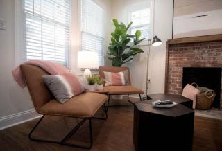 Pink Door Cottage - 9