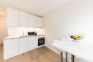 The Mini Minimalist Free Parking - 9