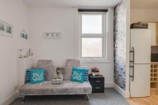 Air Maison - Dockyard Hideaway - 5