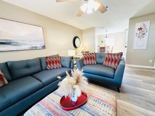 Eastgate 18B beautiful townhouse - 9