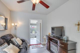 2 Mi to Dtwn Atascadero! Cozy Cottage with Yard - 7