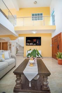 Villa Nilsa ( The Blue House ) - 1