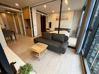 Spacious Apt with King Bed Pool and Gym MRT200m - 5
