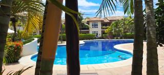 Condomínio na Praia de Taperapuã lazer para sua família - 1