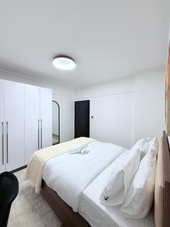 New and improved Biz Trip Fast WiFi & Pkg! - 1